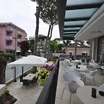 酒店 Relax 里乔内