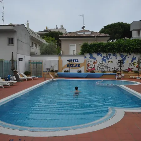 Relax Hotell